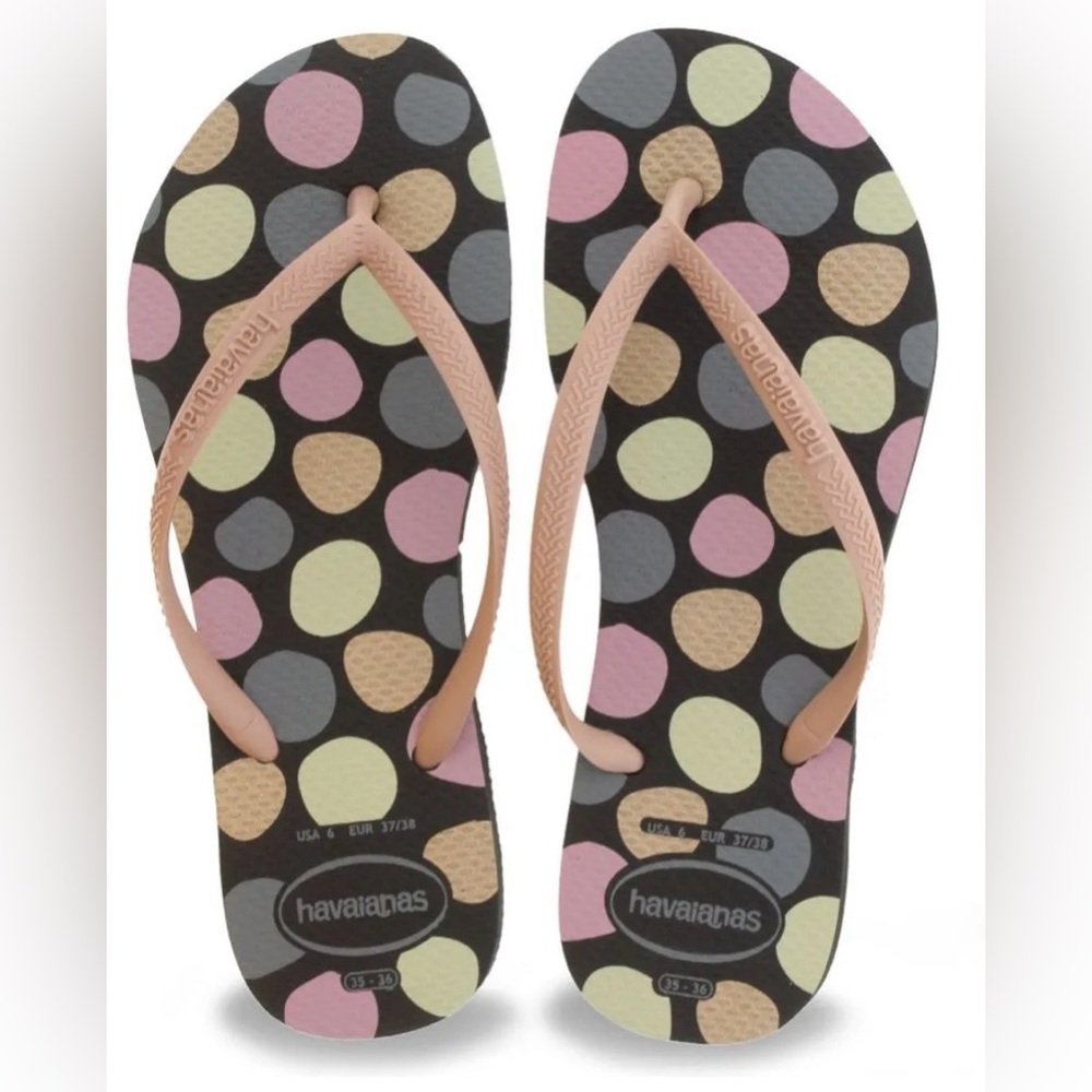 Havaianas retro flip flops size 7-8. New